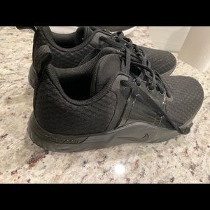 NIKE WOMENS IN SEASON TR 10 TRAINING SHOE - BLACK